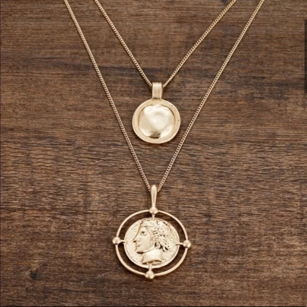 18K Gold Coin Pendant Double Chain Necklace New - Picture 3 of 3